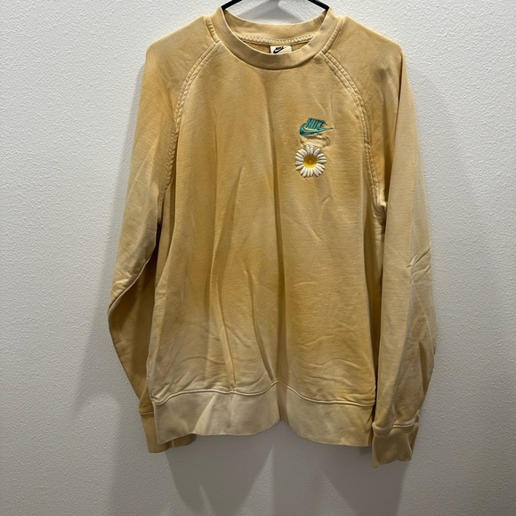 Nike Other - Nike French Terry sweatshirt yellow/gold acid wash daisy logo crewneck